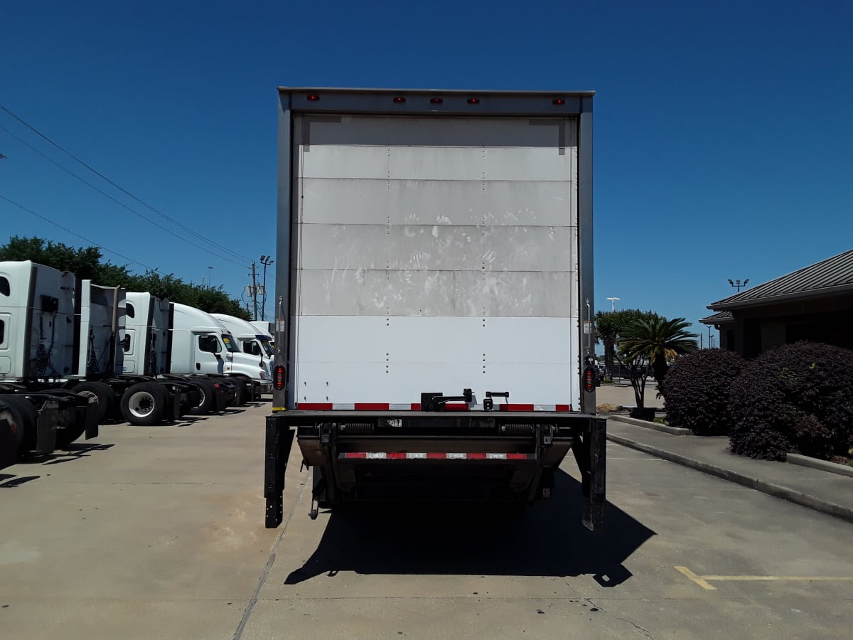 2017 Freightliner/Mercedes M2 106 677536