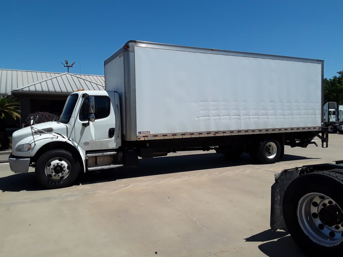 2017 Freightliner/Mercedes M2 106 677536