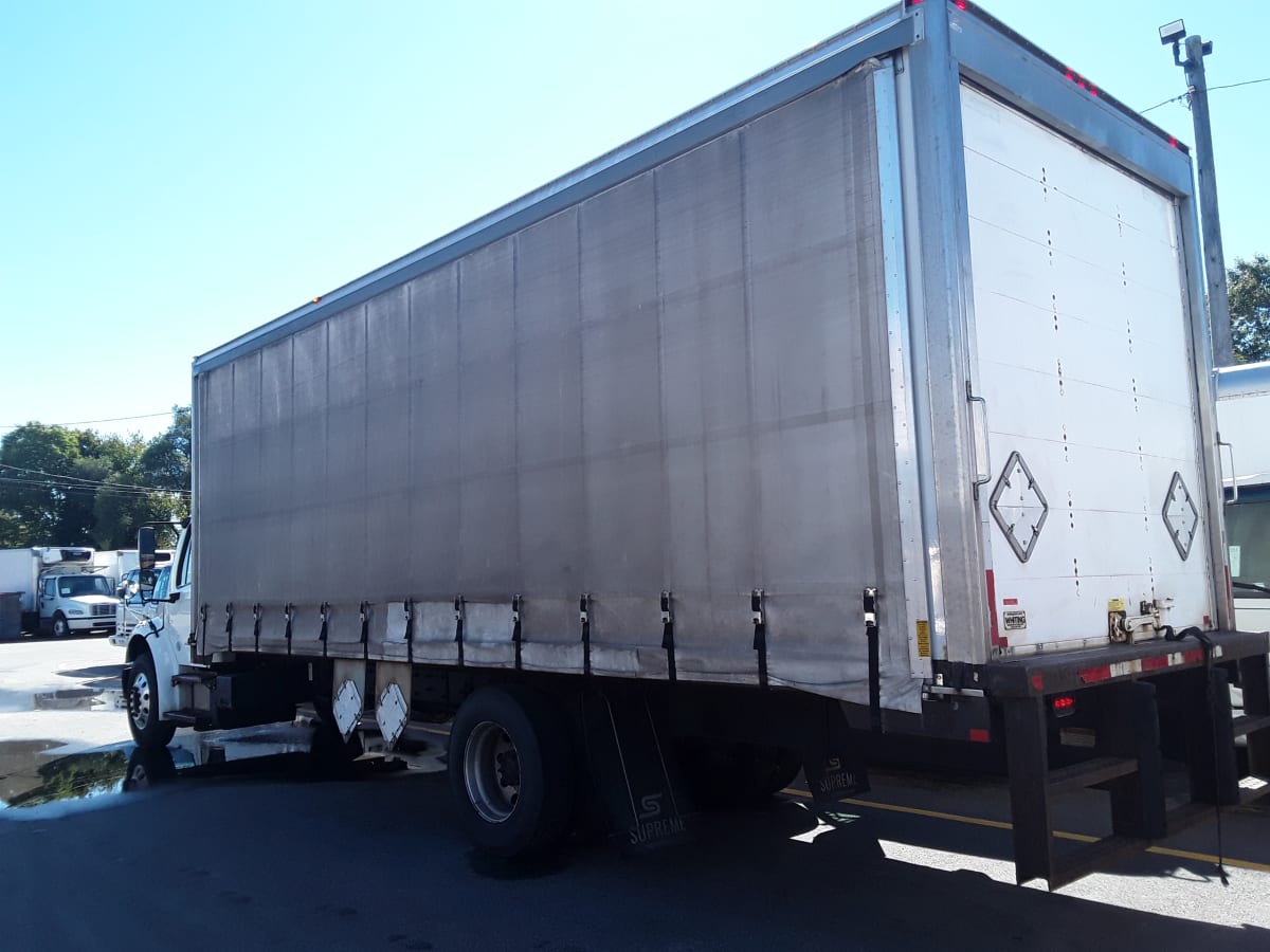 2017 Freightliner/Mercedes M2 106 677571