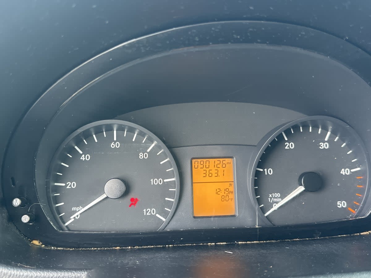 2016 Mercedes-Benz 2500 677579