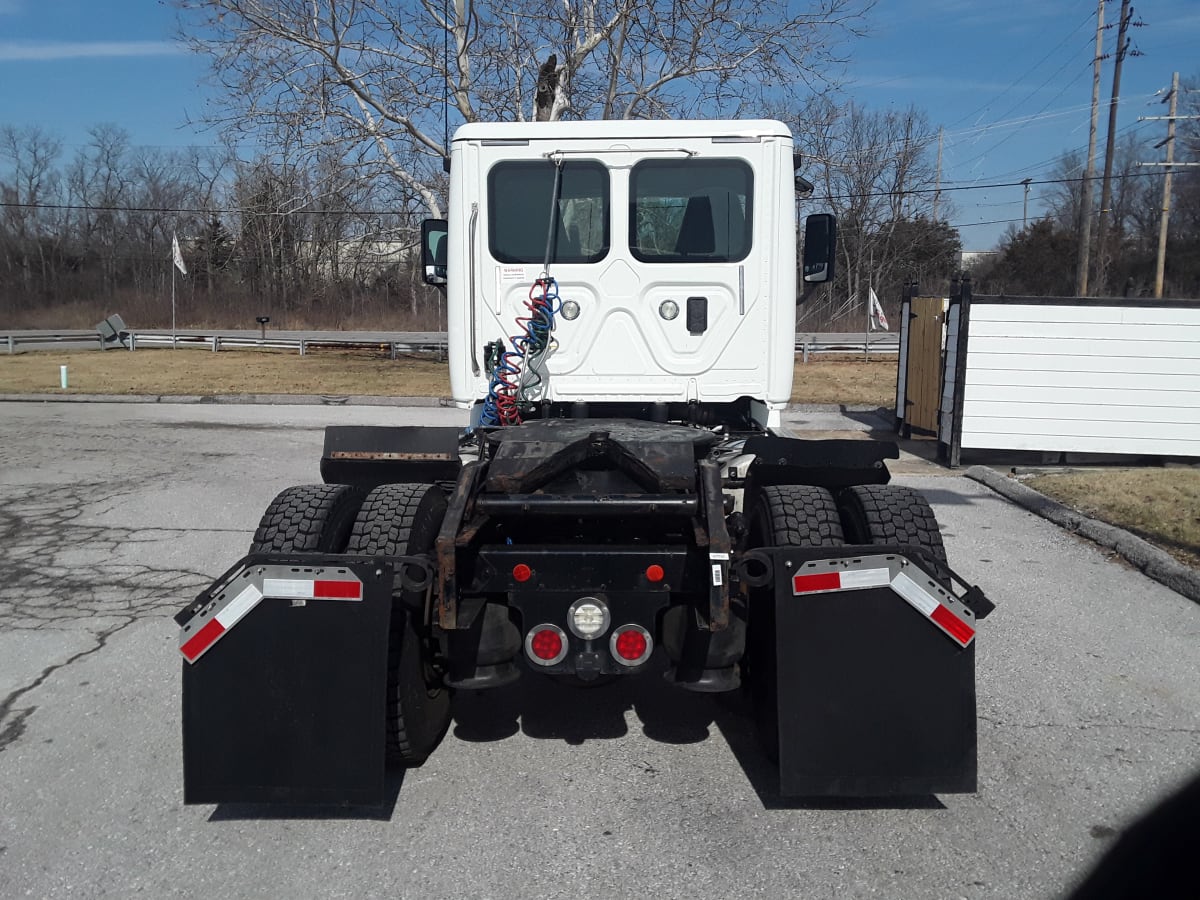 2017 Freightliner/Mercedes CASCADIA 113 677745