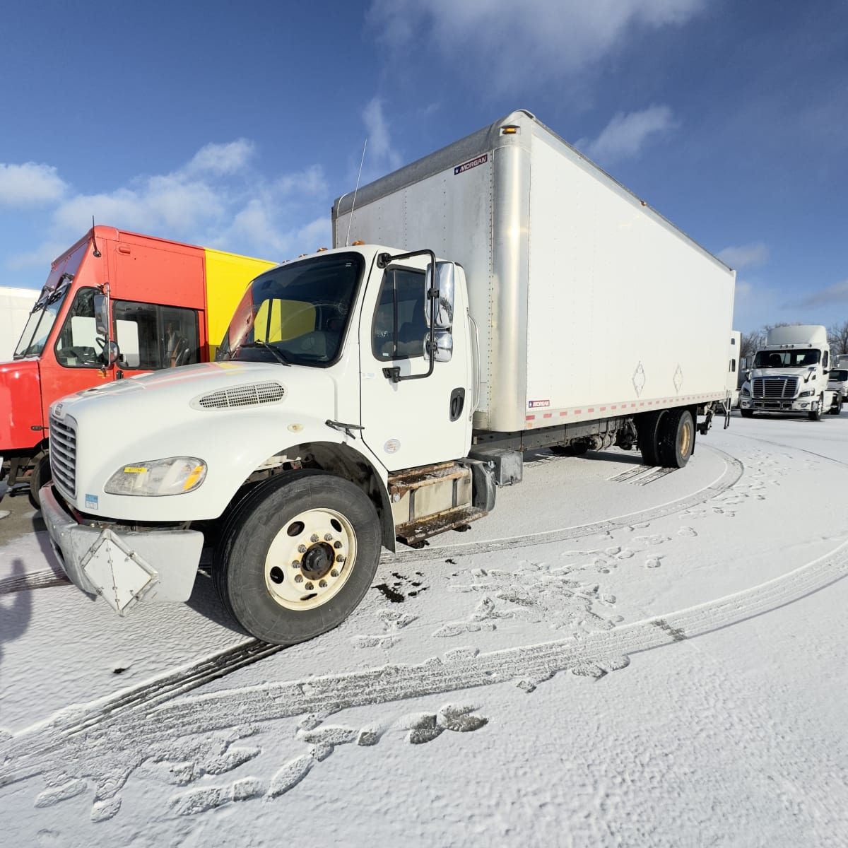 2017 Freightliner/Mercedes M2 106 677784