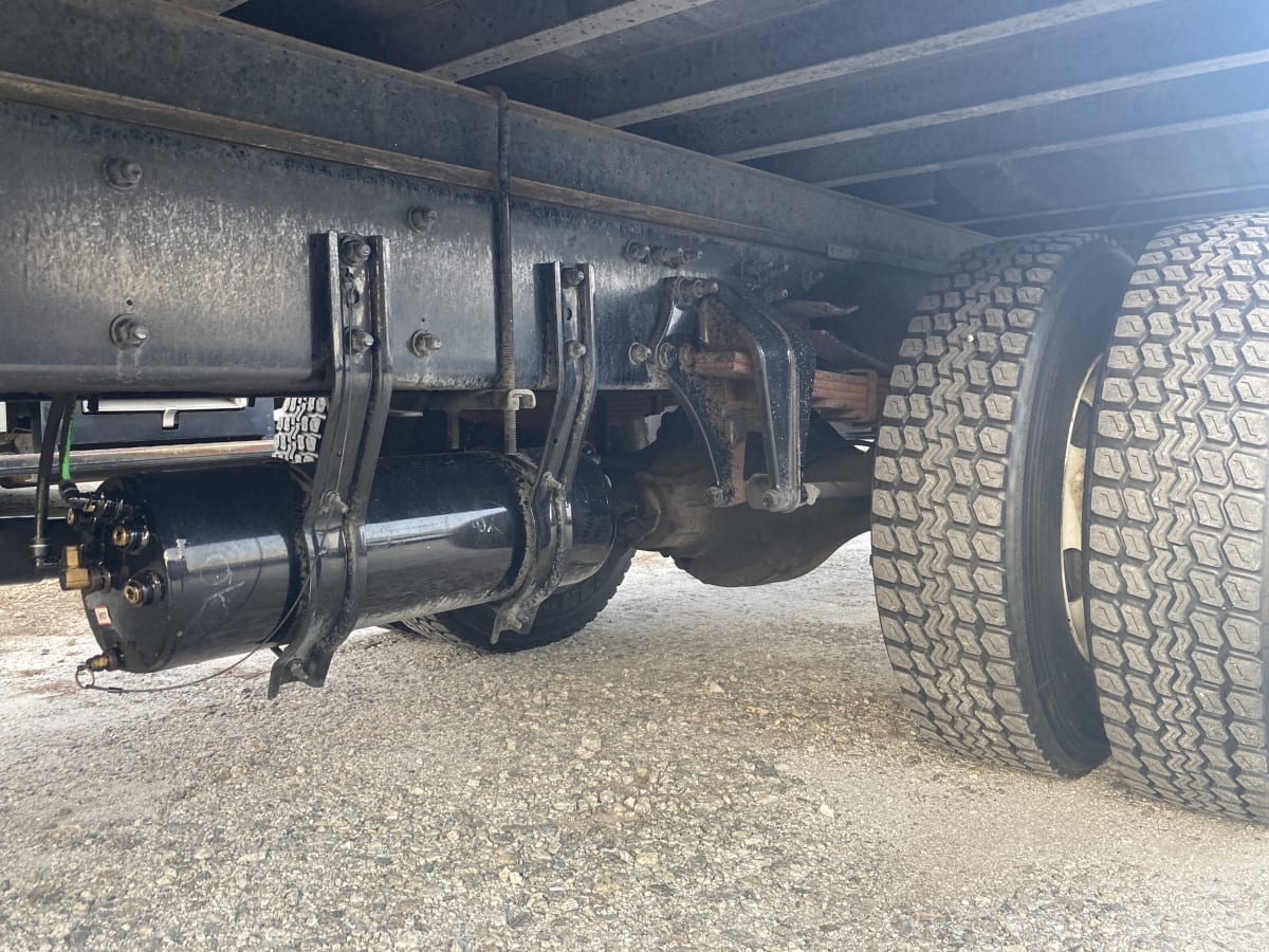 2017 Freightliner/Mercedes M2 106 677869