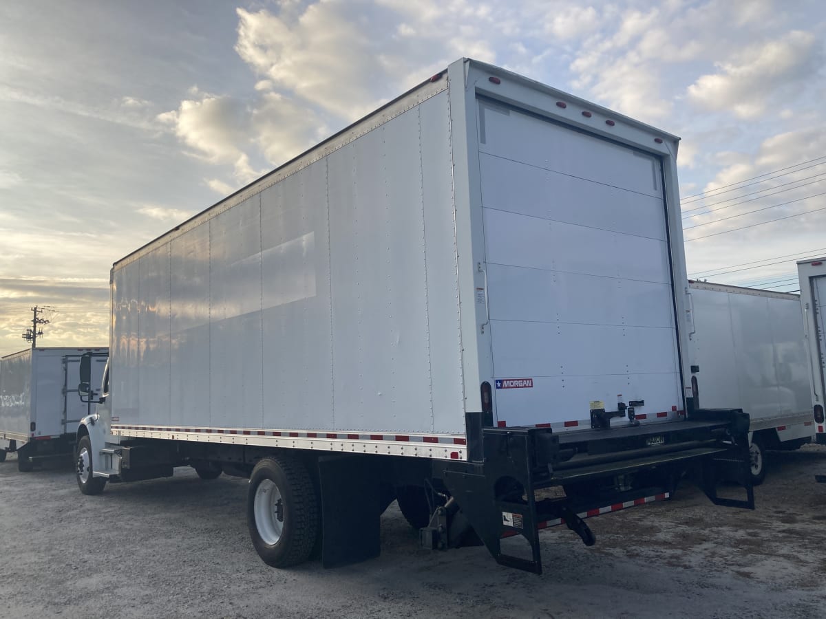 2017 Freightliner/Mercedes M2 106 677869