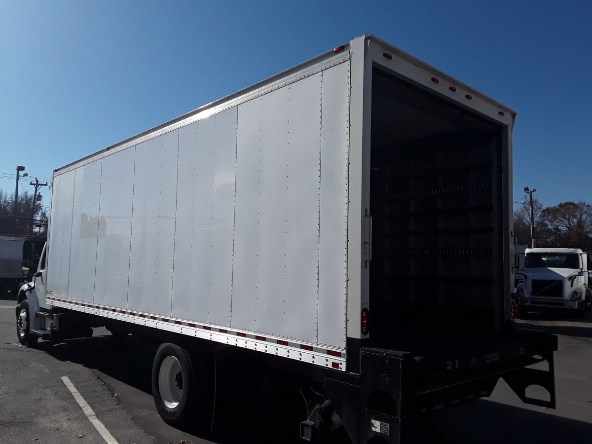 2017 Freightliner/Mercedes M2 106 677872
