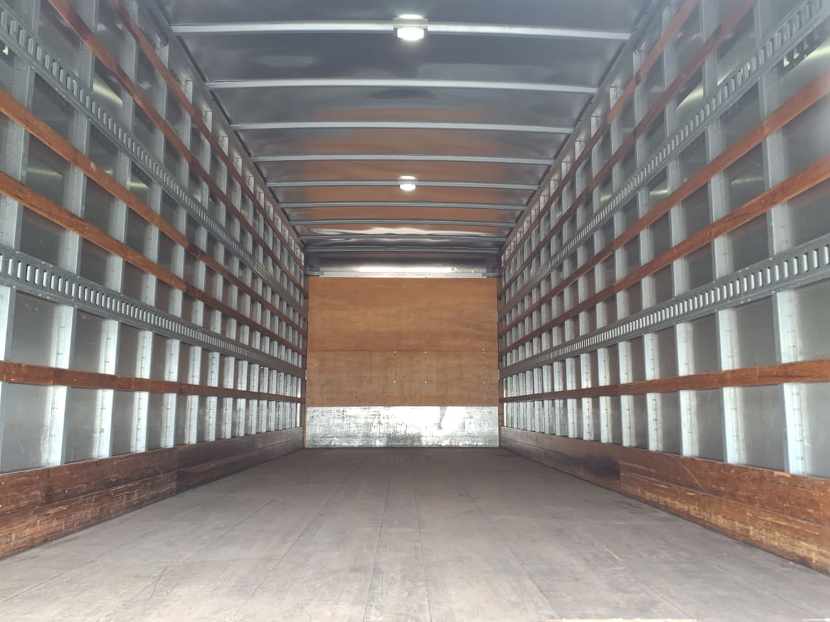 2017 Freightliner/Mercedes M2 106 677874