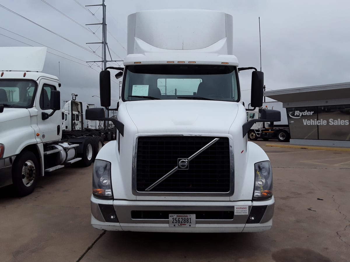 2017 Volvo VNL64TRACTOR 677922