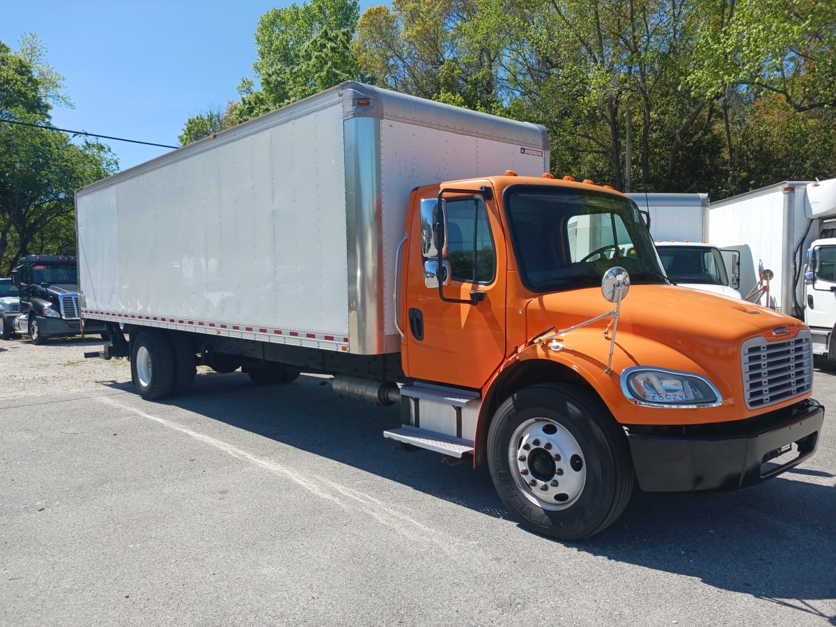 2017 Freightliner/Mercedes M2 106 678024