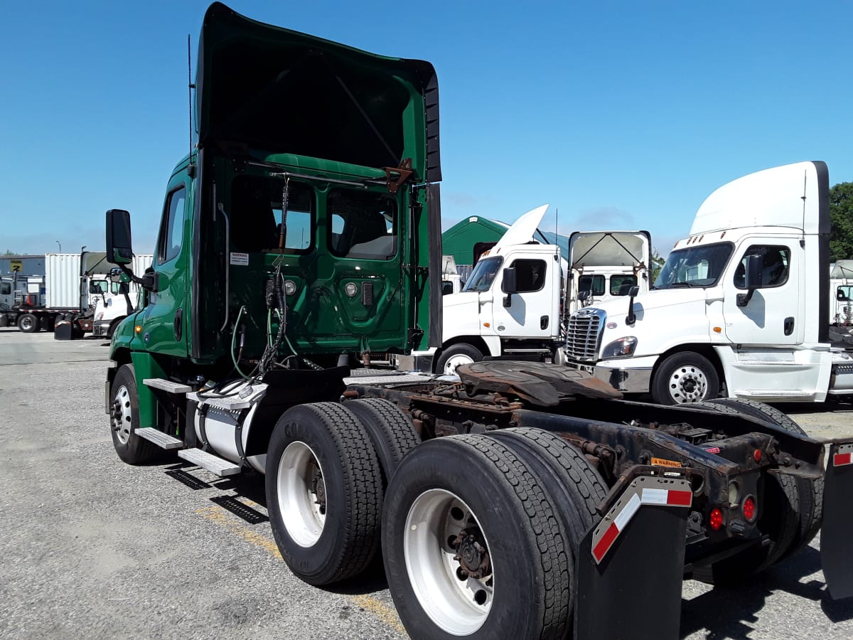 2017 Freightliner/Mercedes CASCADIA 125 678364