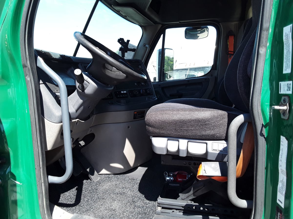 2017 Freightliner/Mercedes CASCADIA 125 678364