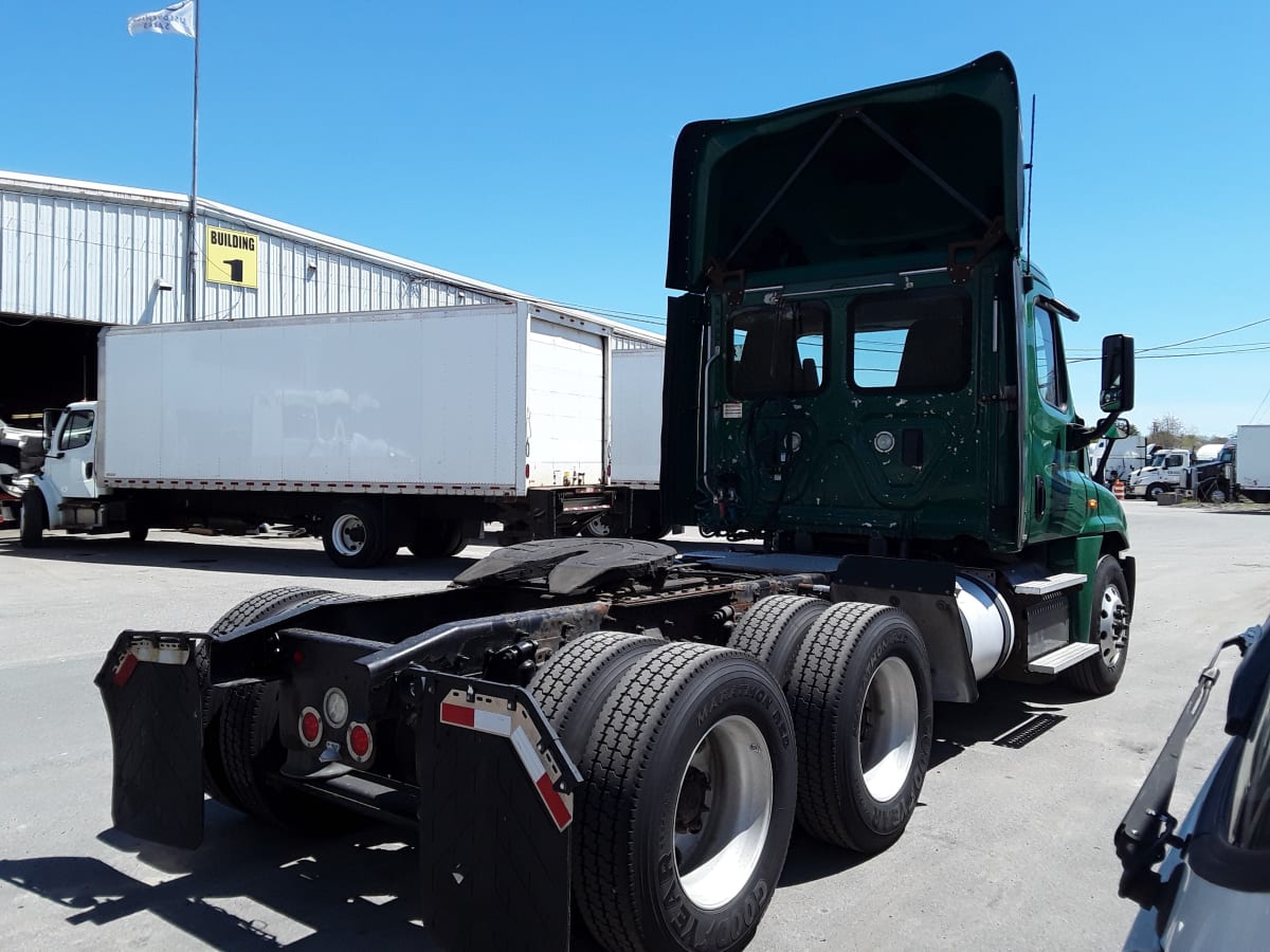 2017 Freightliner/Mercedes CASCADIA 125 678367