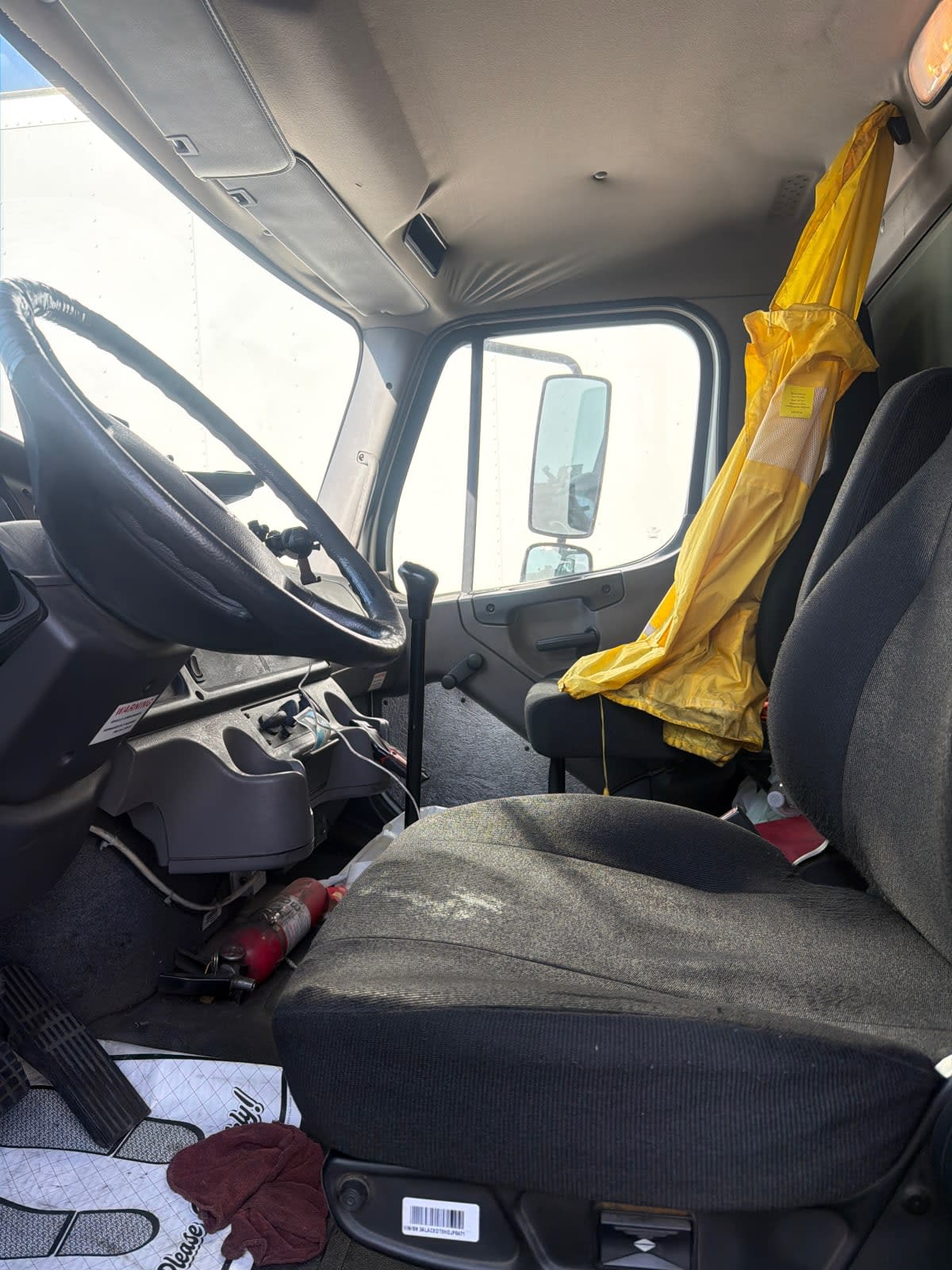 2017 Freightliner/Mercedes M2 106 678383
