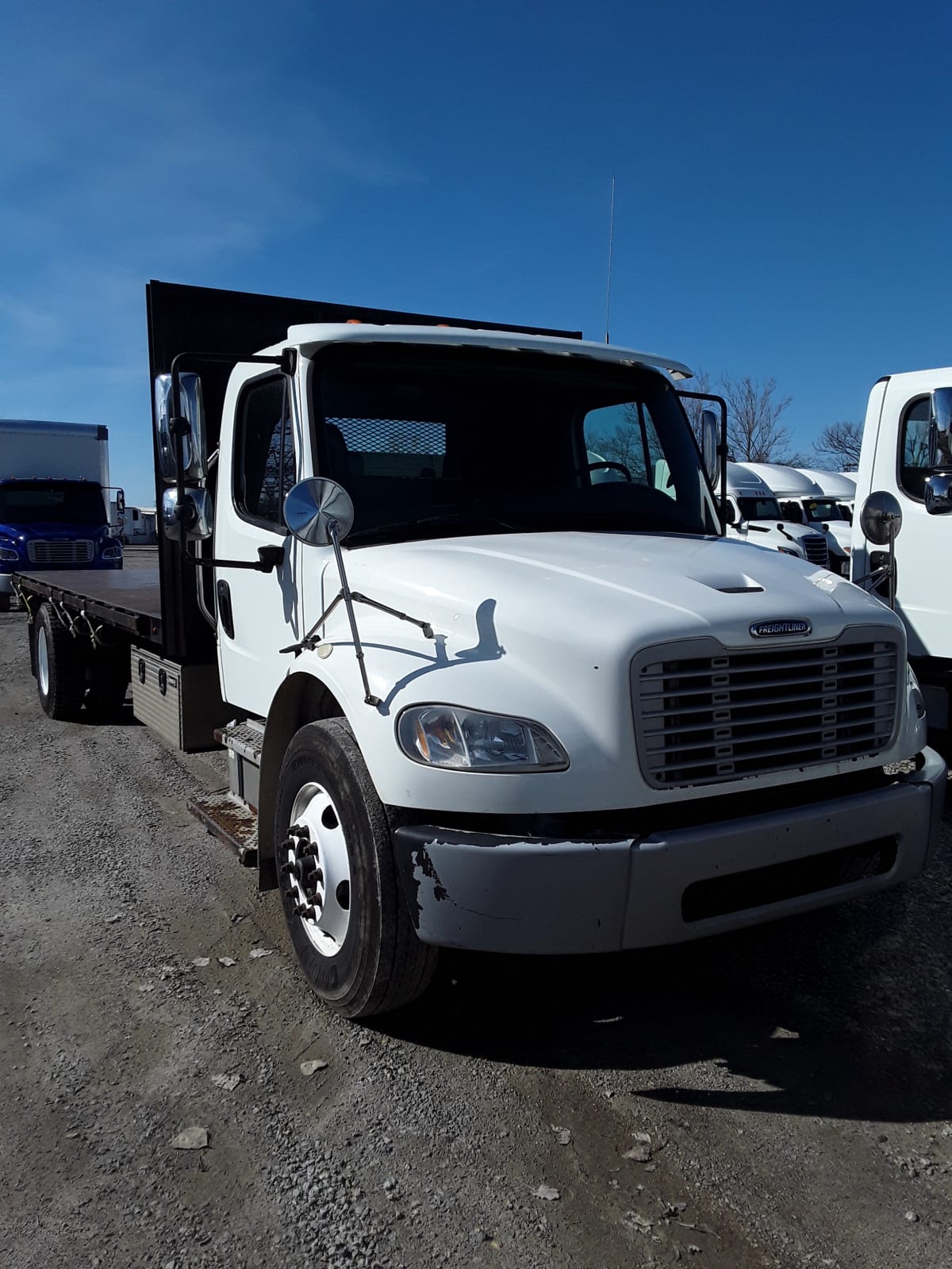 2017 Freightliner/Mercedes M2 106 678384