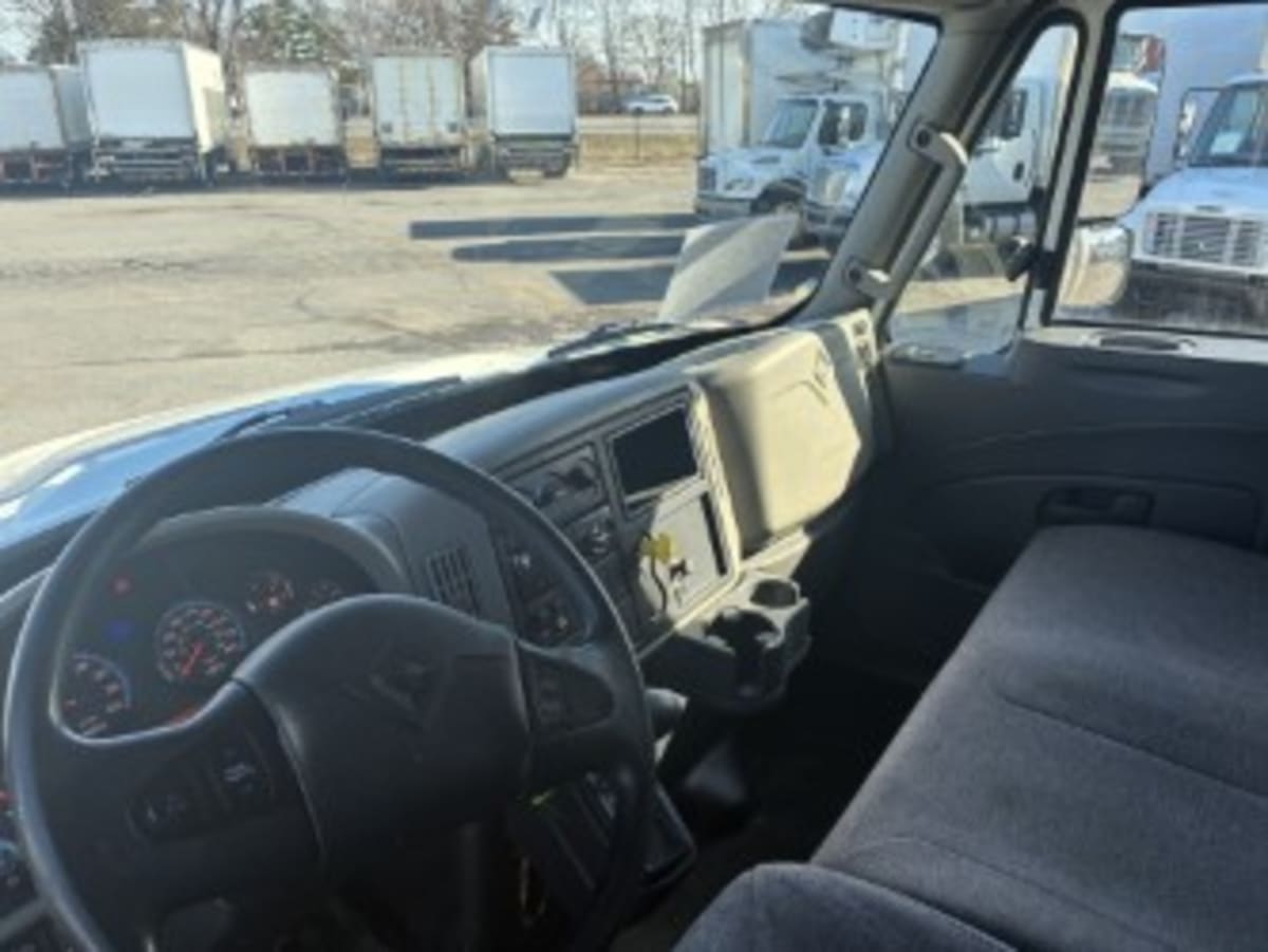 2017 Navistar International 4300 678406