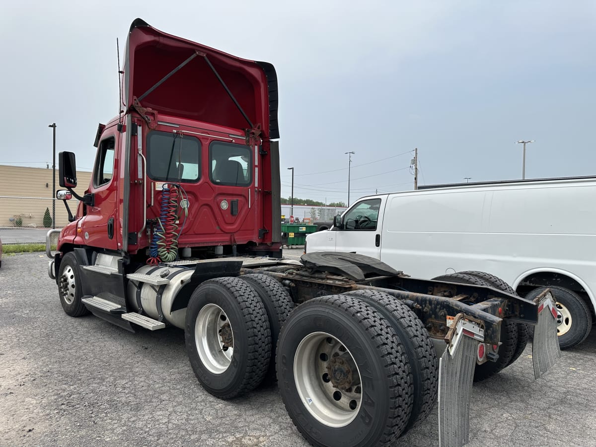 2017 Freightliner/Mercedes CASCADIA 125 678415