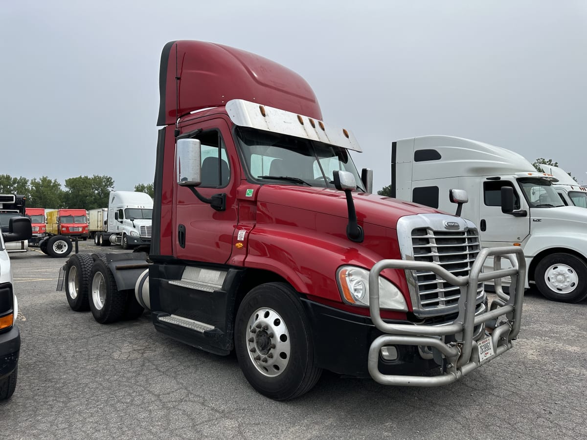 2017 Freightliner/Mercedes CASCADIA 125 678415