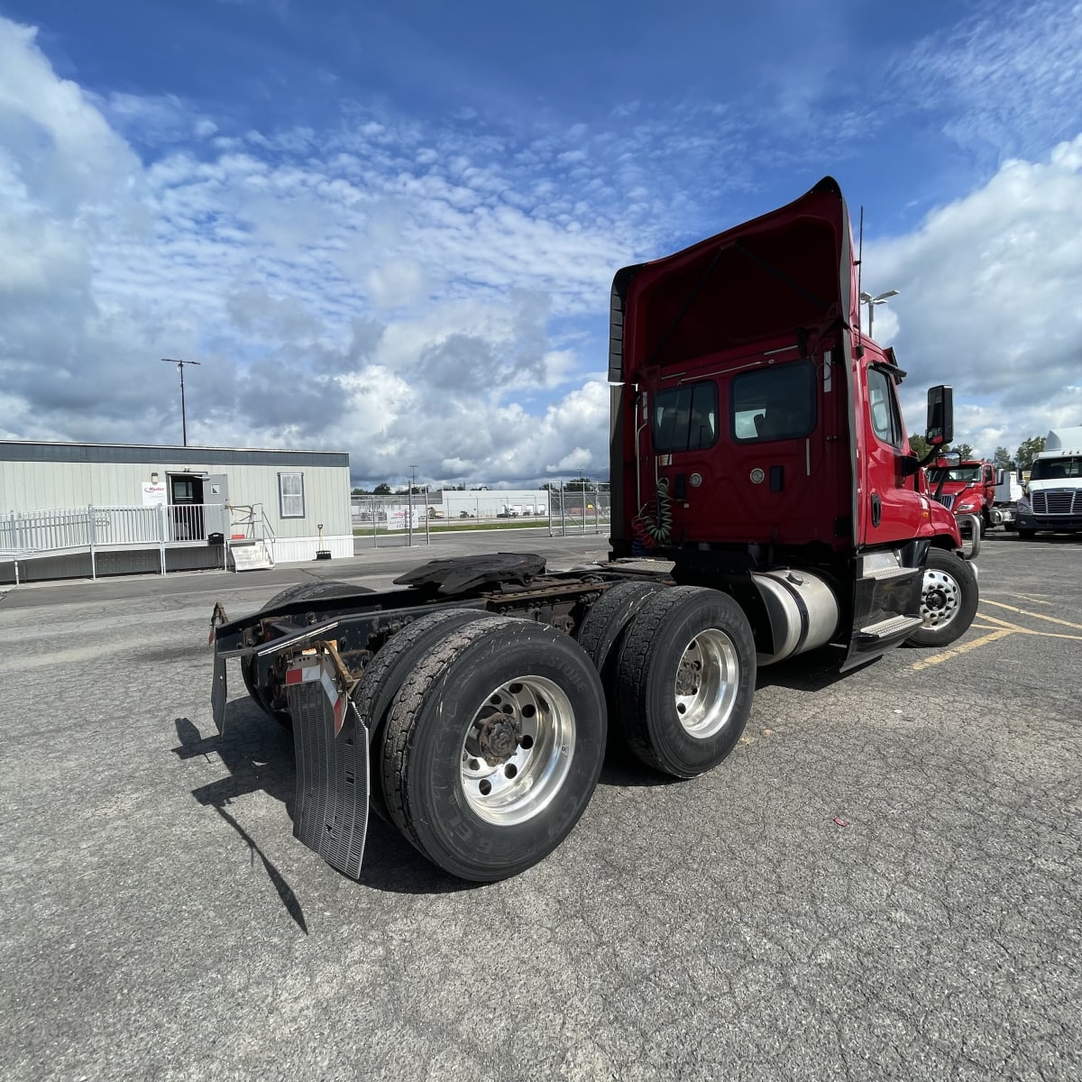 2017 Freightliner/Mercedes CASCADIA 125 678416