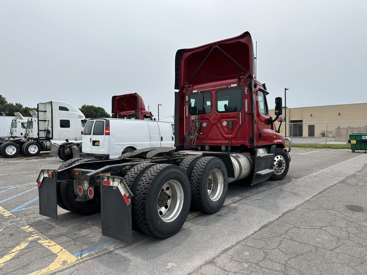 2017 Freightliner/Mercedes CASCADIA 125 678417