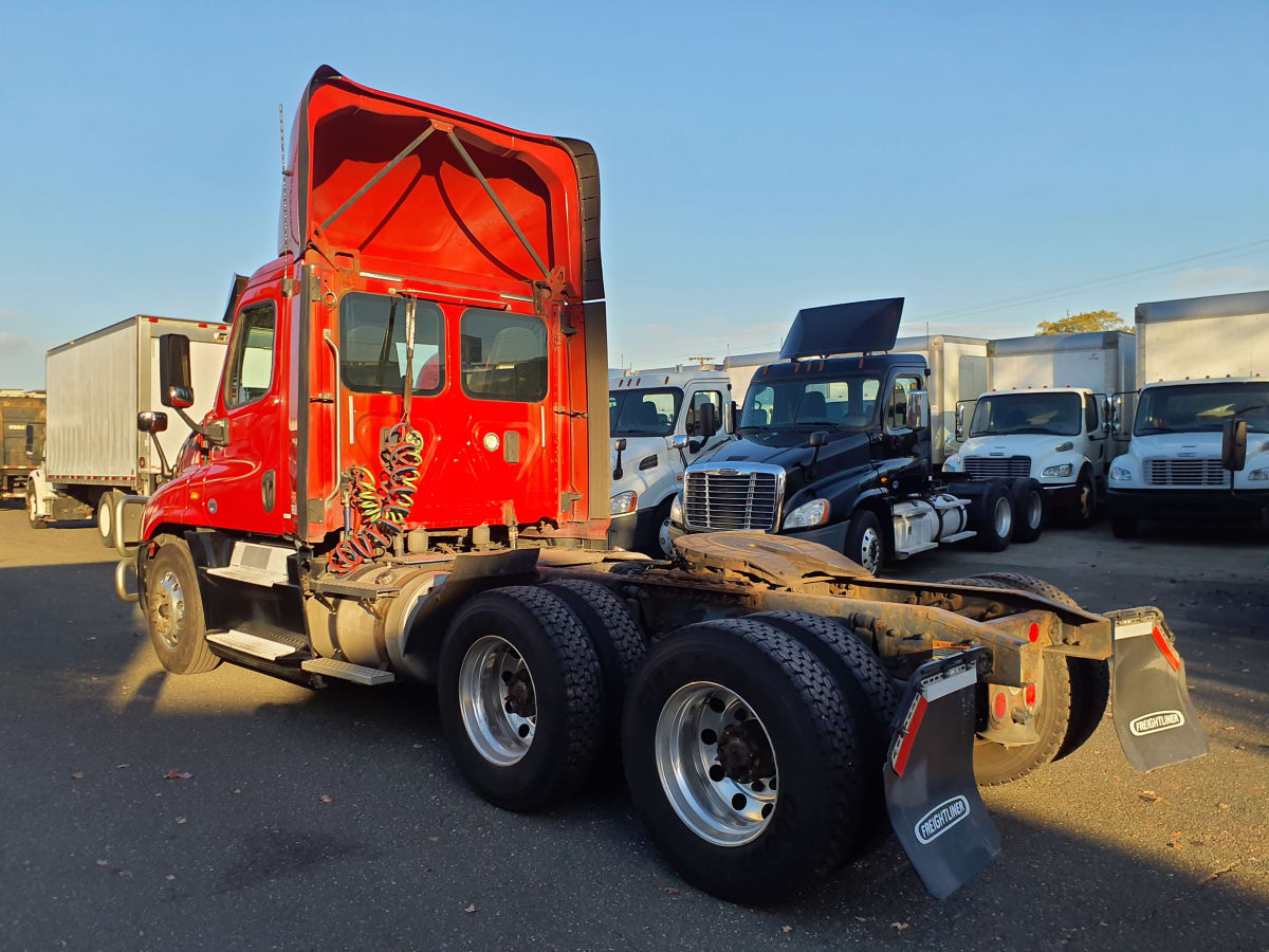 2017 Freightliner/Mercedes CASCADIA 125 678420