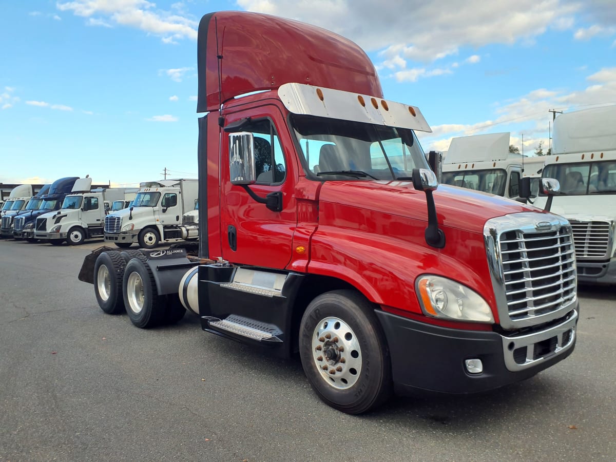 2017 Freightliner/Mercedes CASCADIA 125 678424