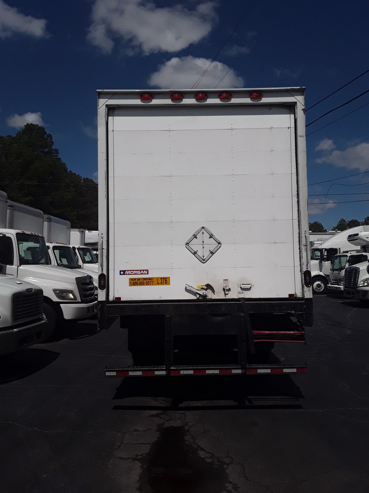 2018 Freightliner/Mercedes M2 106 678447