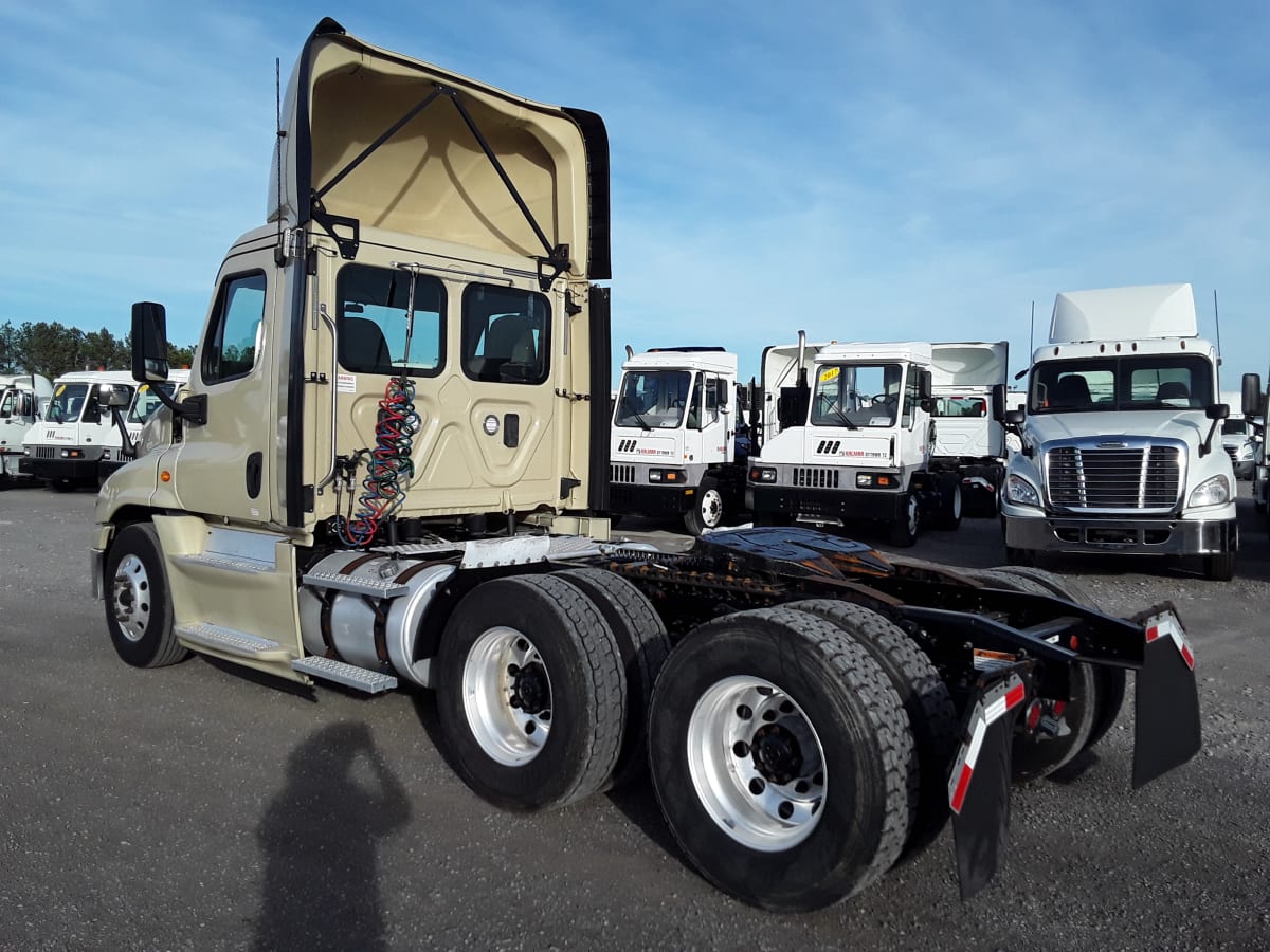 2017 Freightliner/Mercedes CASCADIA 125 678457