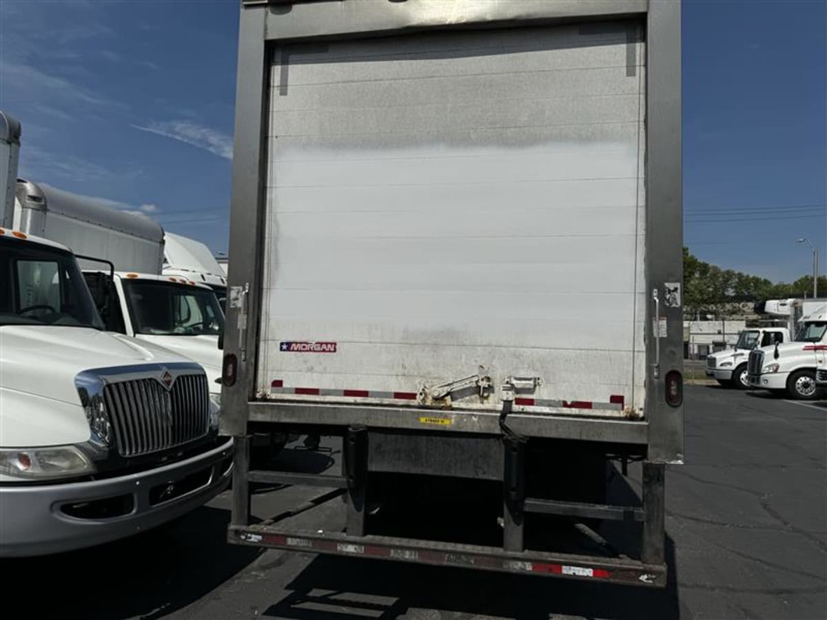 2017 Freightliner/Mercedes M2 106 678459