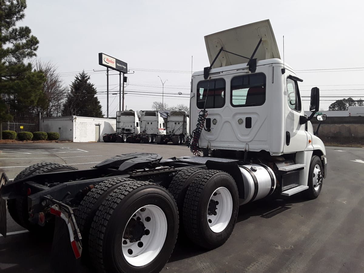 2016 Freightliner/Mercedes CASCADIA 125 678460