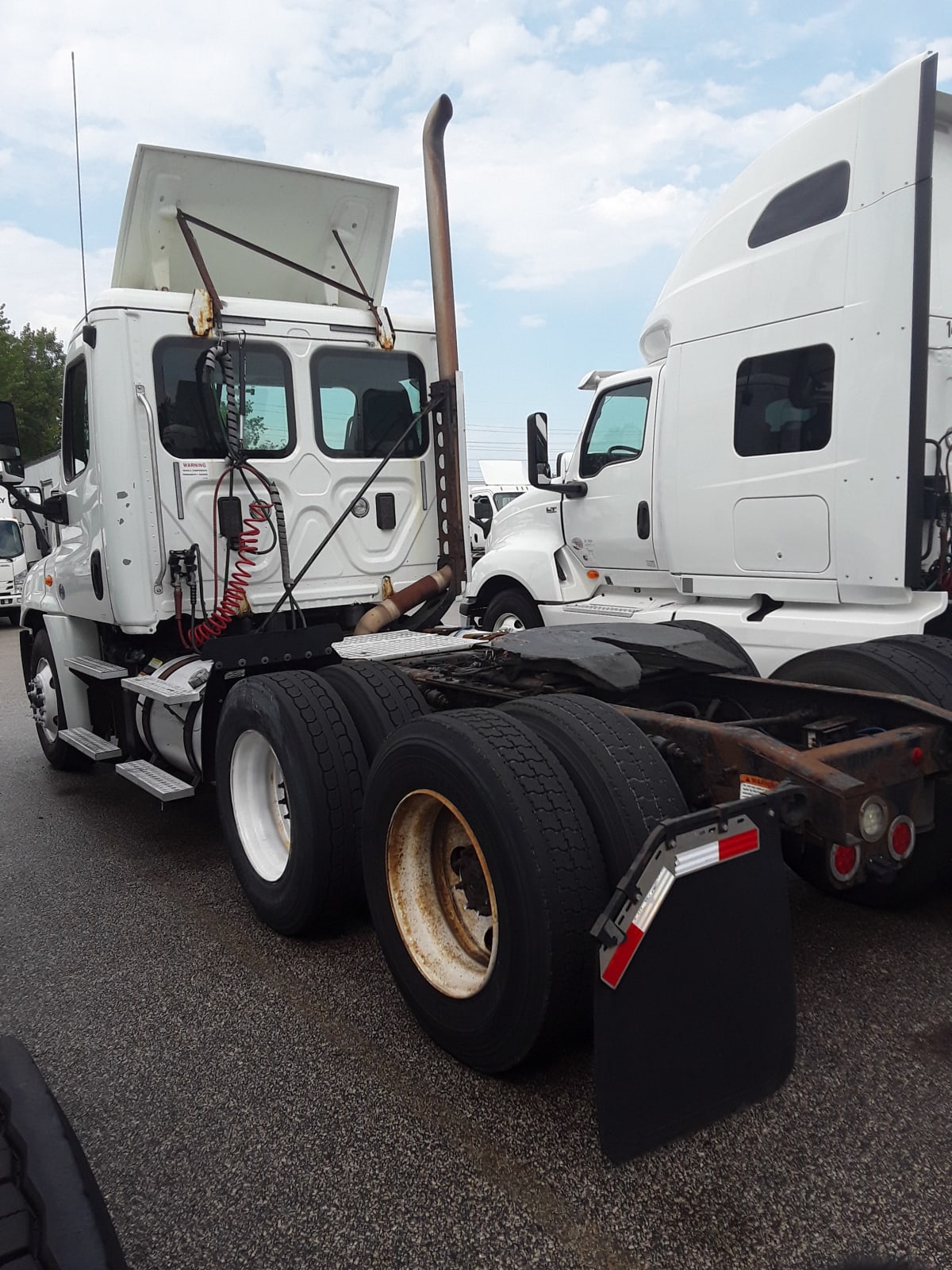 2017 Freightliner/Mercedes CASCADIA 125 678476