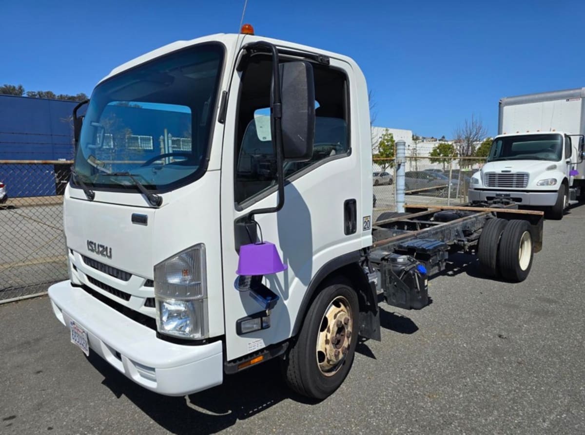 2017 Isuzu NQR 678534