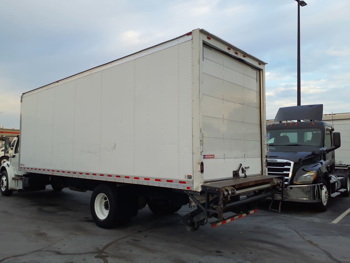 2017 Freightliner/Mercedes M2 106 678578