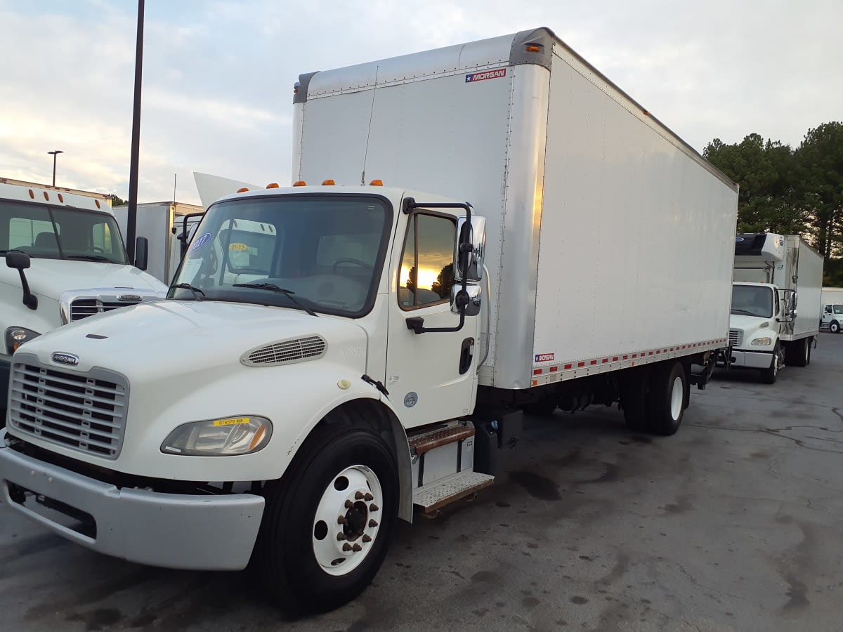 2017 Freightliner/Mercedes M2 106 678578