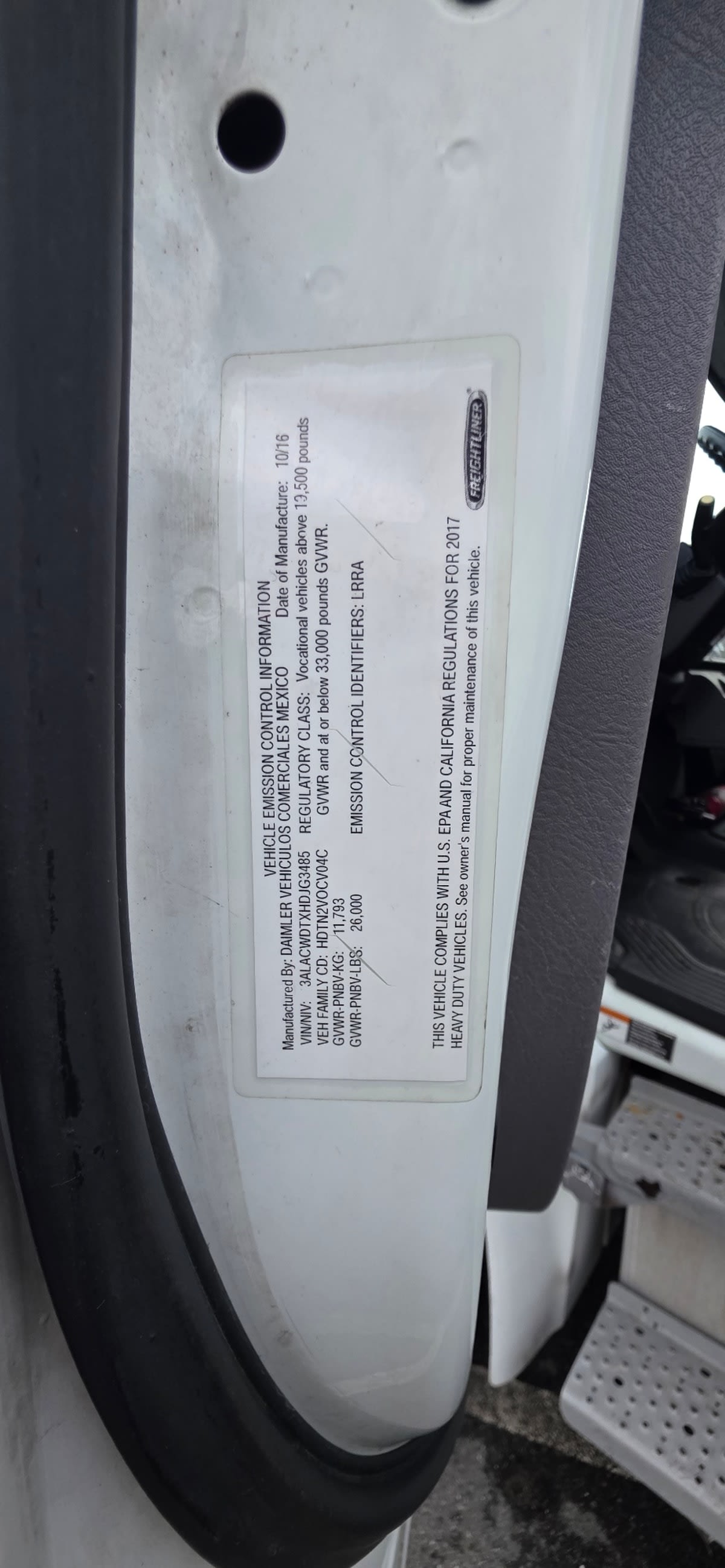 2017 Freightliner/Mercedes M2 106 678612