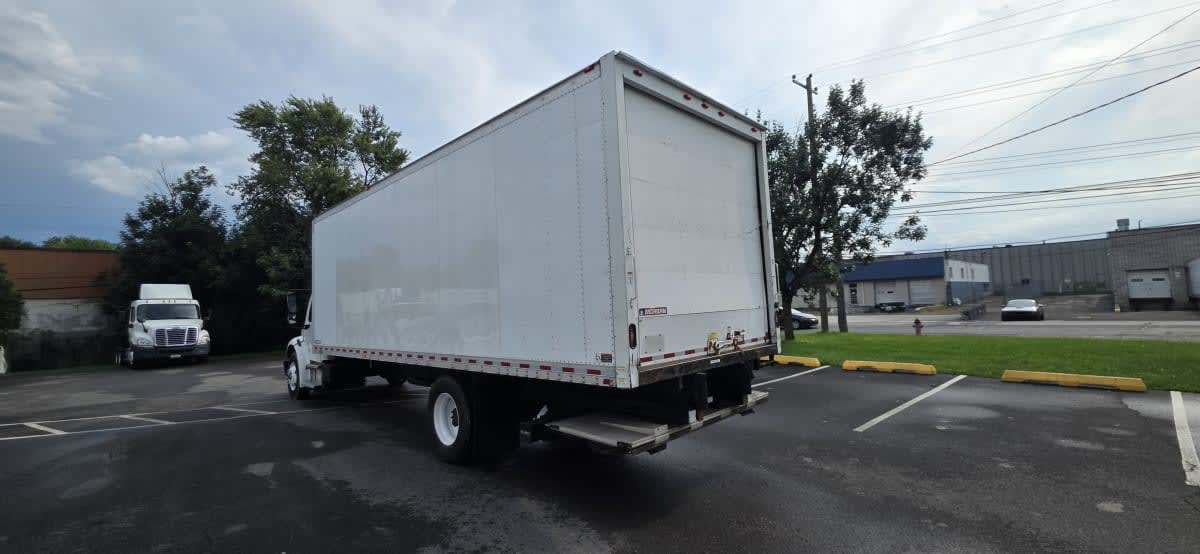 2017 Freightliner/Mercedes M2 106 678612