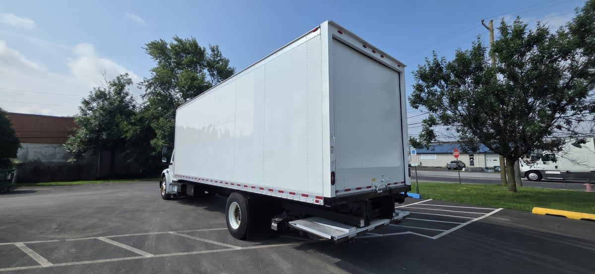 2017 Freightliner M2 106 in Bensalem, PA — photo 6
