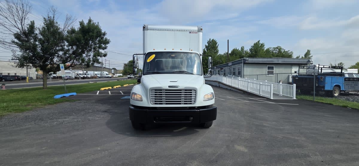 2017 Freightliner M2 106 in Bensalem, PA — photo 2