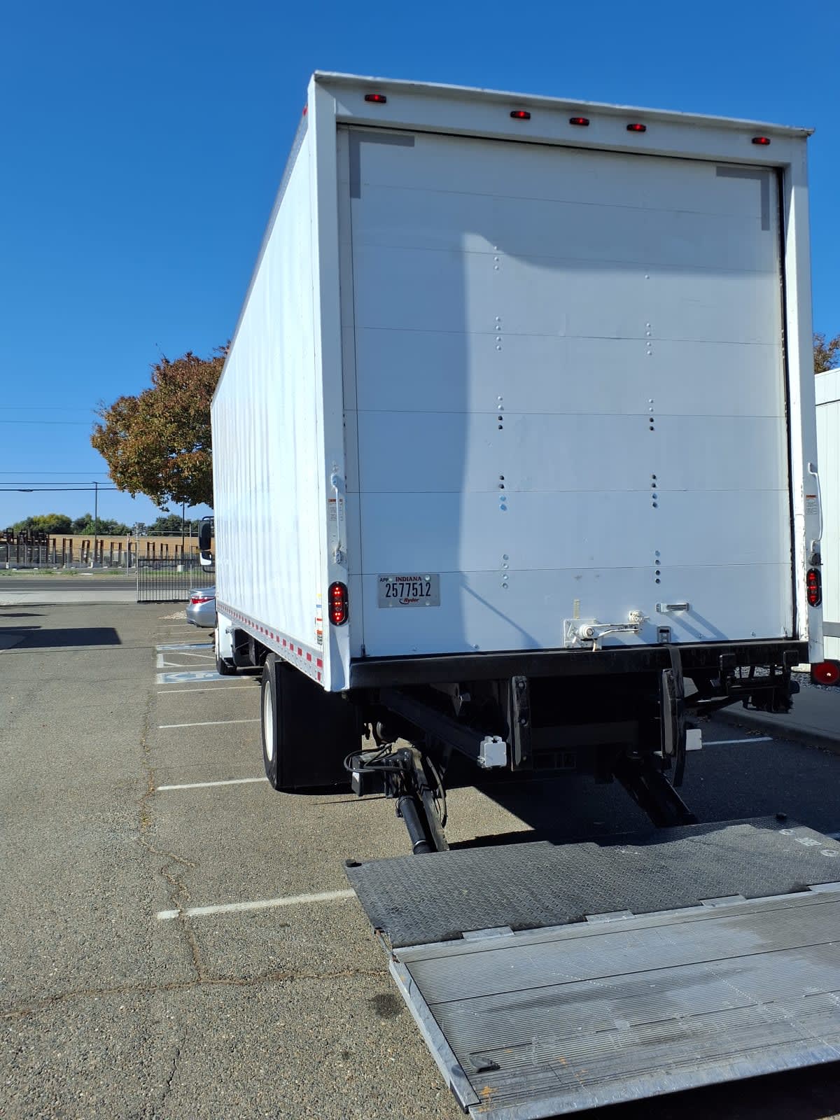2017 Freightliner/Mercedes M2 106 678615