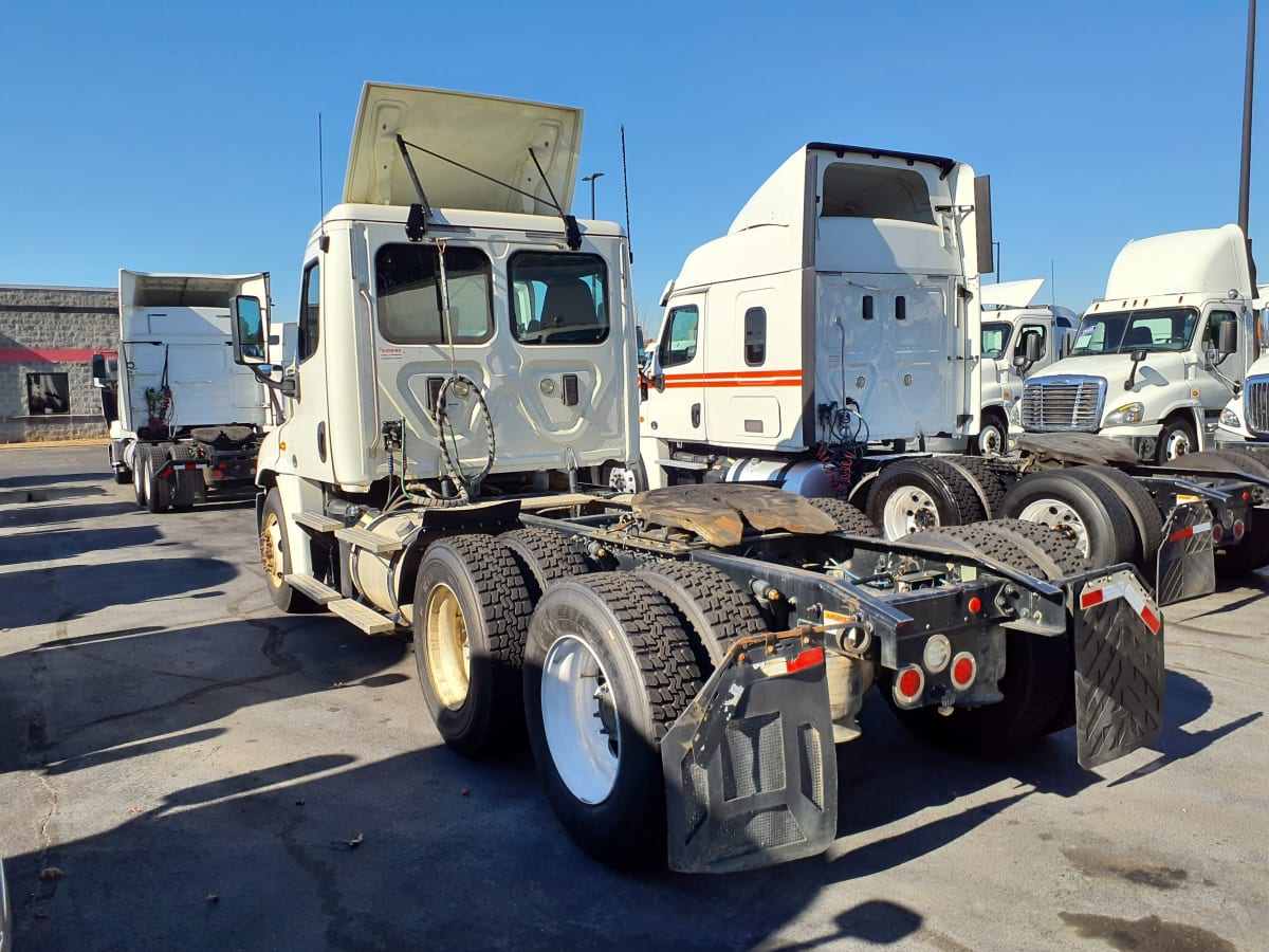 2017 Freightliner/Mercedes CASCADIA 125 678631