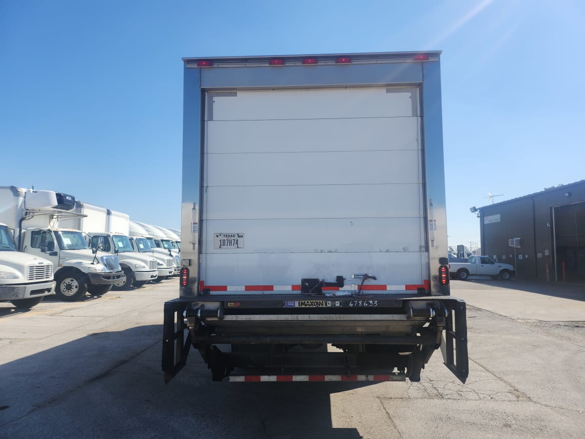 2017 Freightliner/Mercedes M2 106 678633