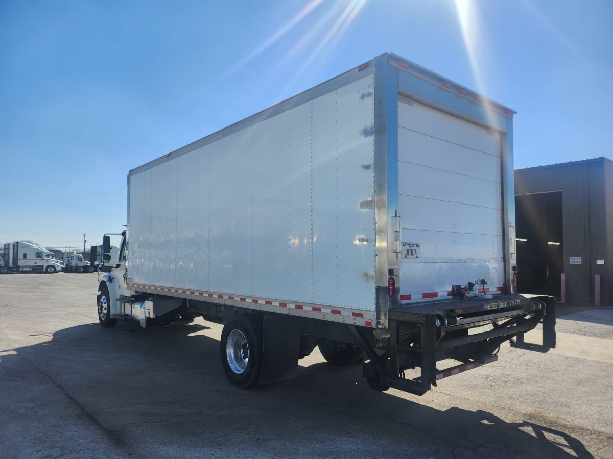 2017 Freightliner/Mercedes M2 106 678633