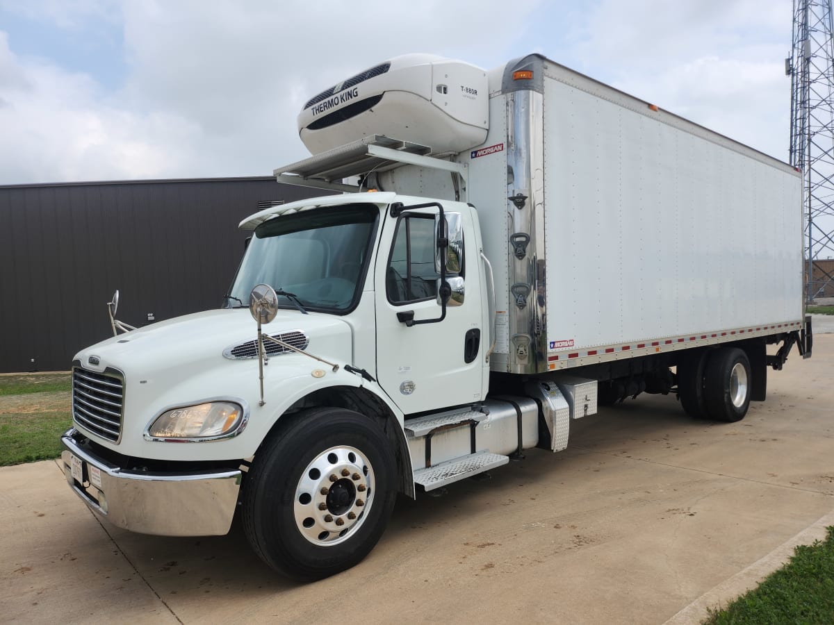 2017 Freightliner/Mercedes M2 106 678635