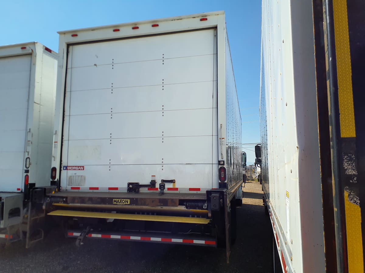 2017 Freightliner/Mercedes M2 106 678686