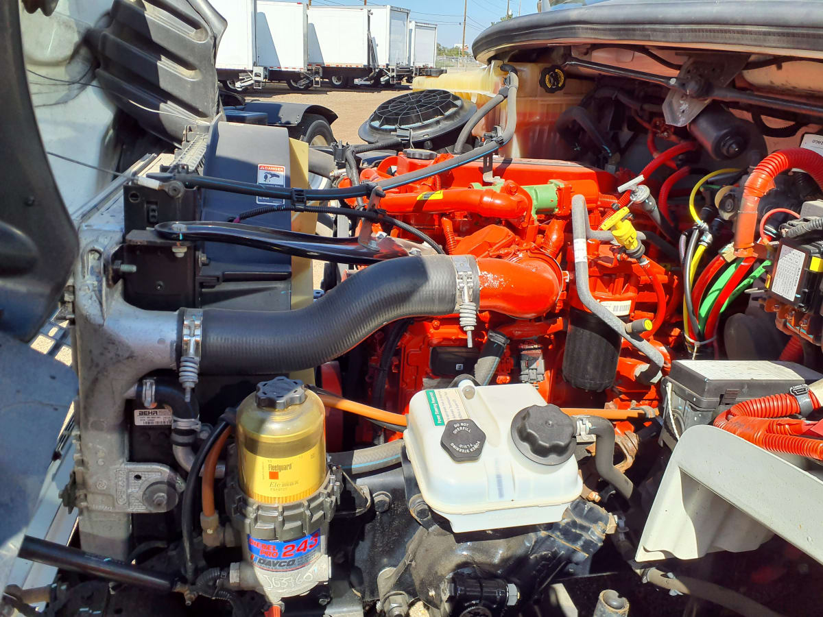 2017 Freightliner/Mercedes M2 106 678686