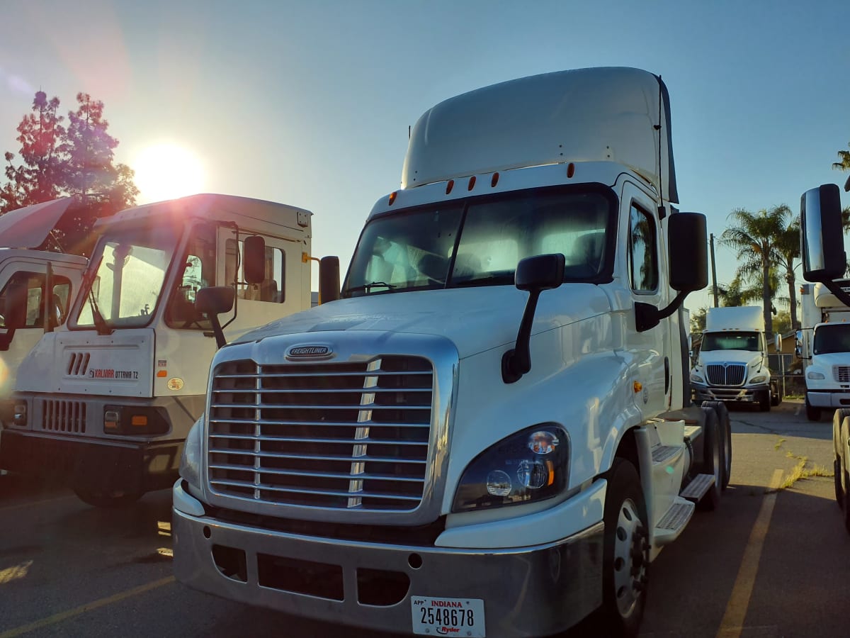 2017 Freightliner/Mercedes CASCADIA 125 678716