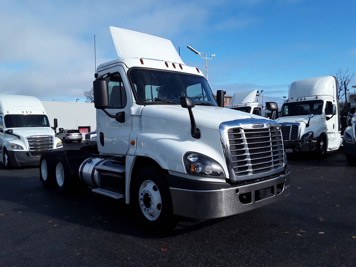 2017 Freightliner/Mercedes CASCADIA 125 678778