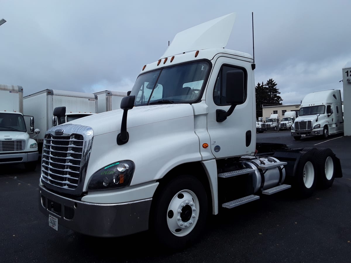 2017 Freightliner/Mercedes CASCADIA 125 678779