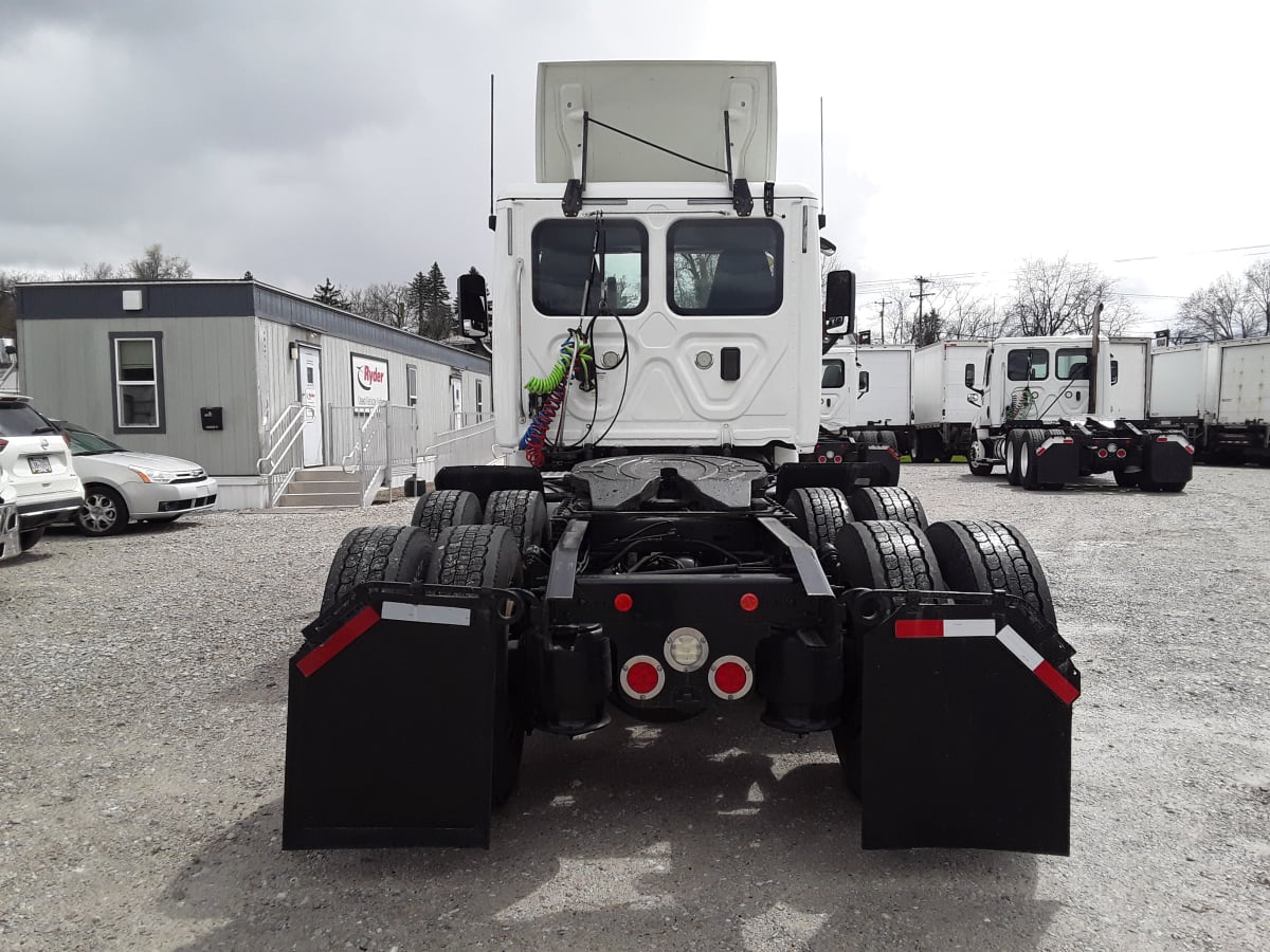 2017 Freightliner/Mercedes CASCADIA 125 678783