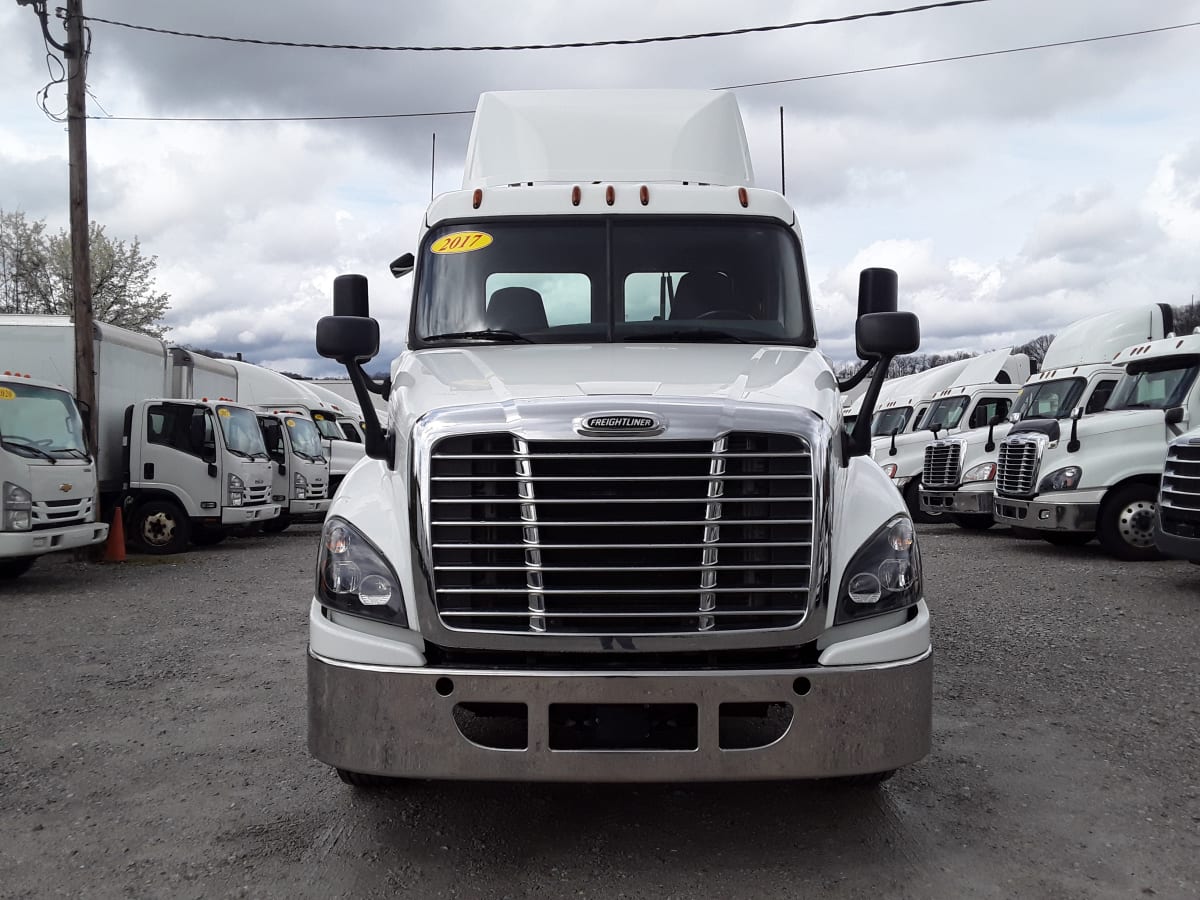 2017 Freightliner/Mercedes CASCADIA 125 678783