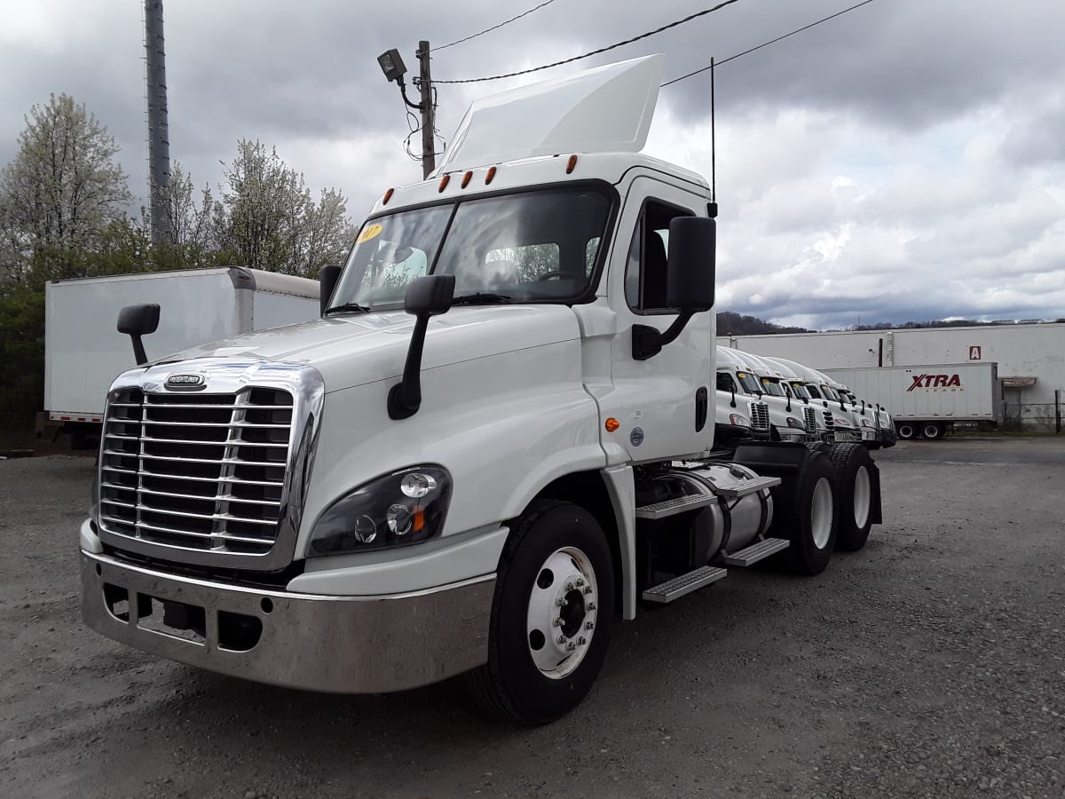 2017 Freightliner/Mercedes CASCADIA 125 678783