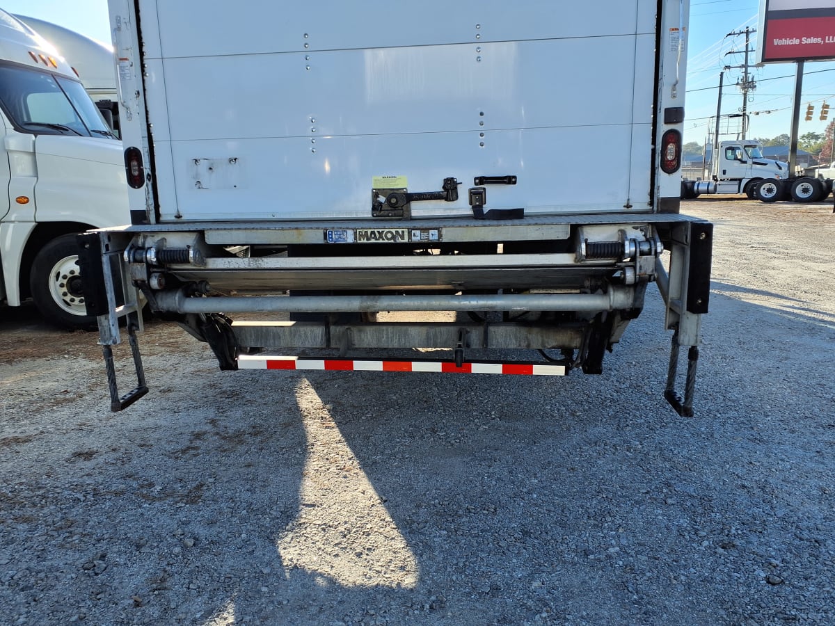 2017 Freightliner/Mercedes M2 106 678809